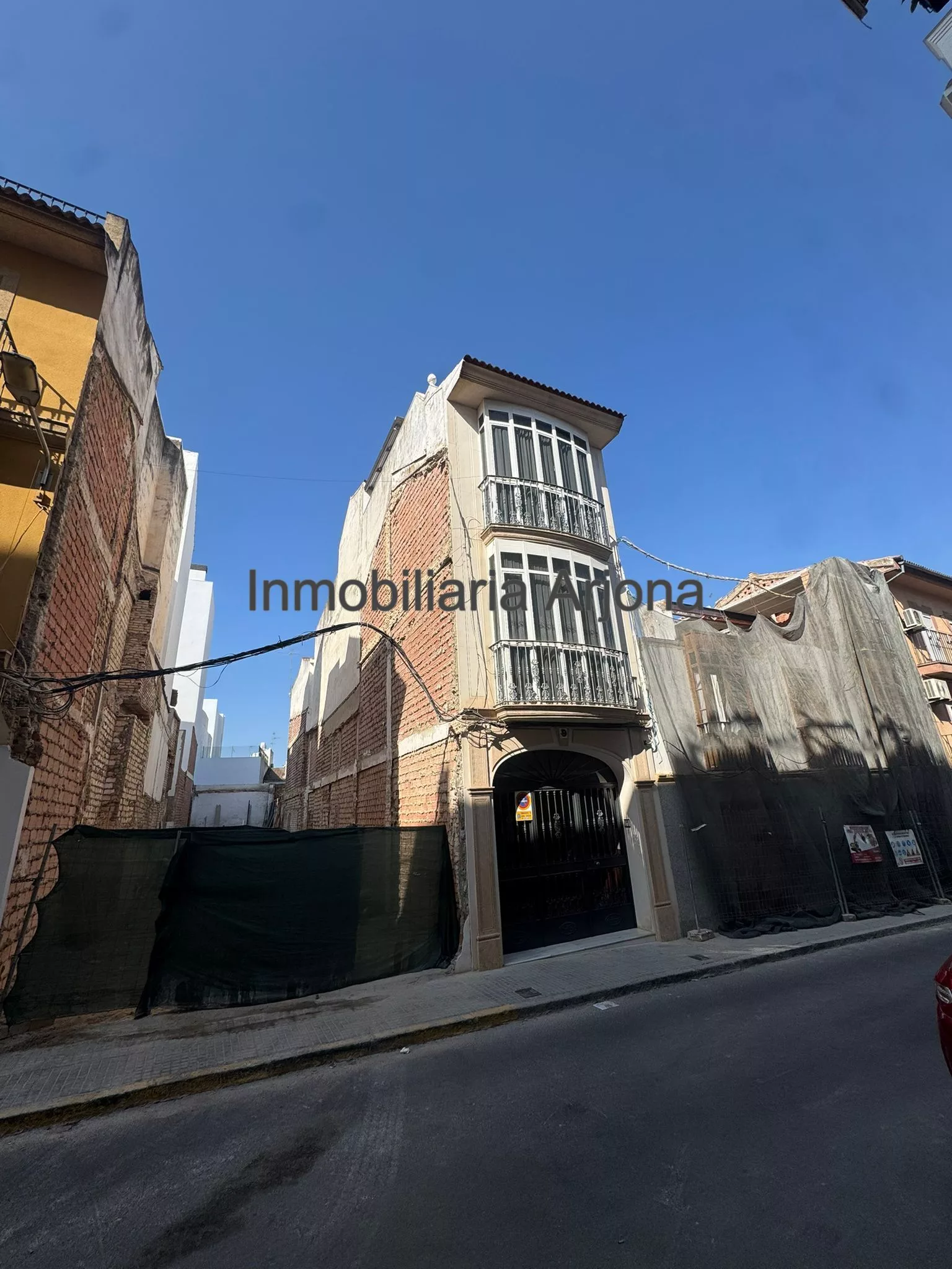 WhatsApp Image 2025-10-09 at 17.08.45 (2)