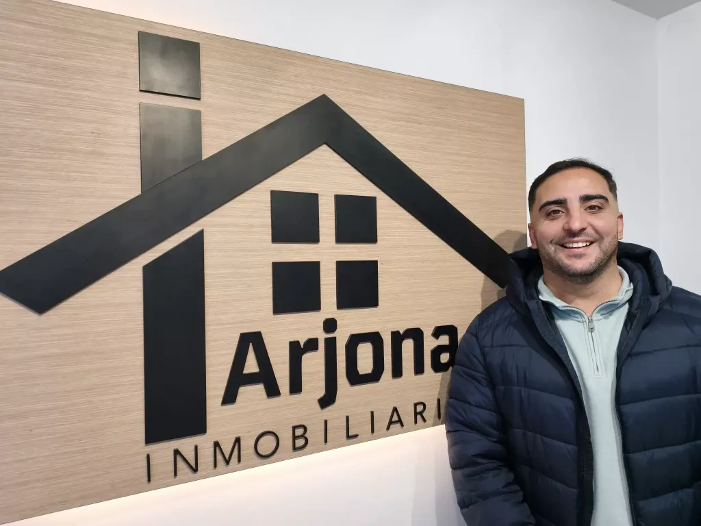 agente inmobiliaria en Lucena 02