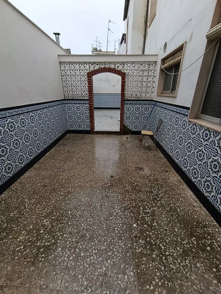 897c9c05 d018 400a 838d c00223a82234