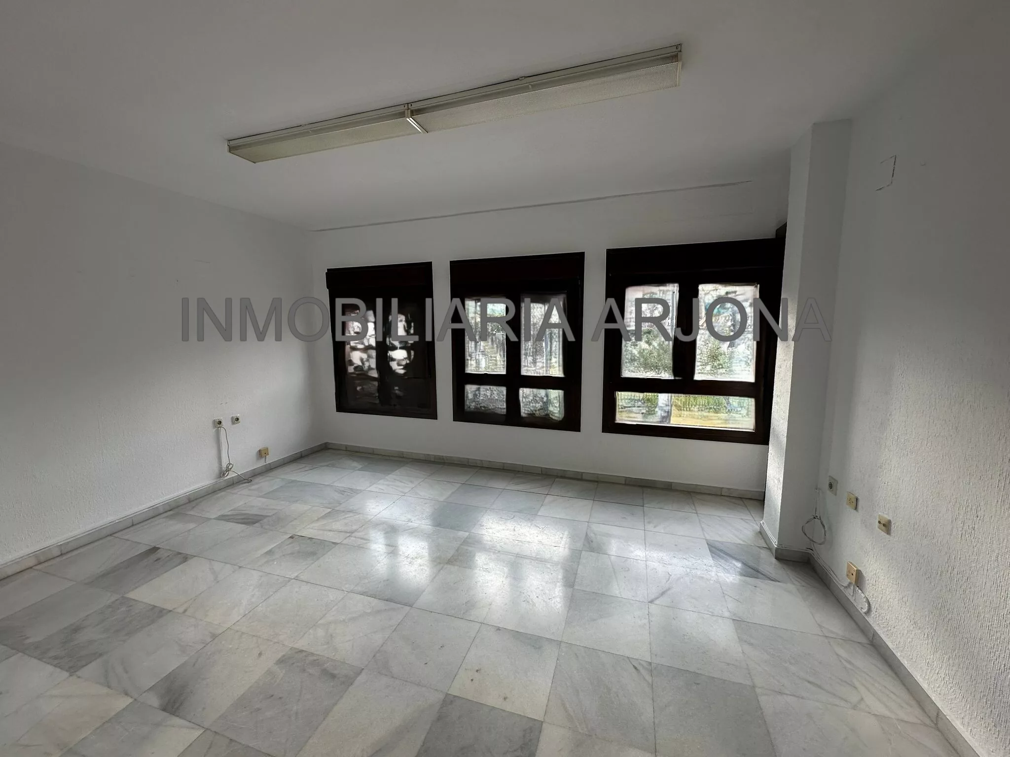 cfc1b983-5674-43a4-8a87-ad4518c94066