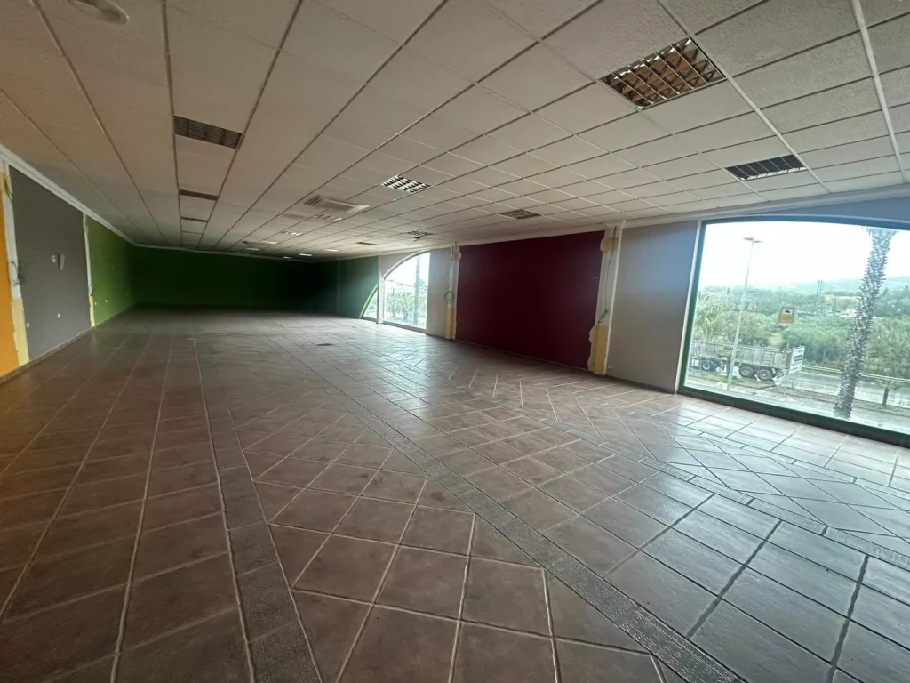 0dbfe064 3460 4865 8221 a2856c8cabb3